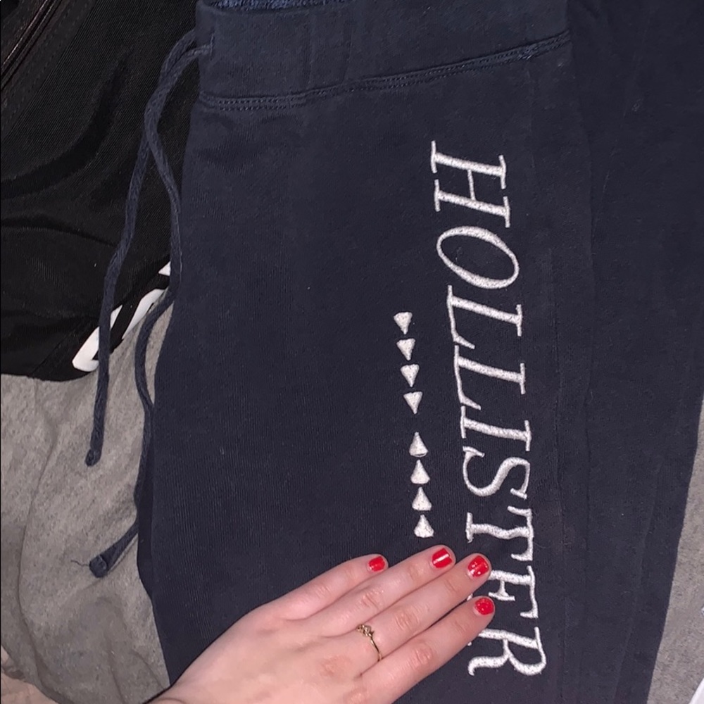 Hollister sweat pants navy blue